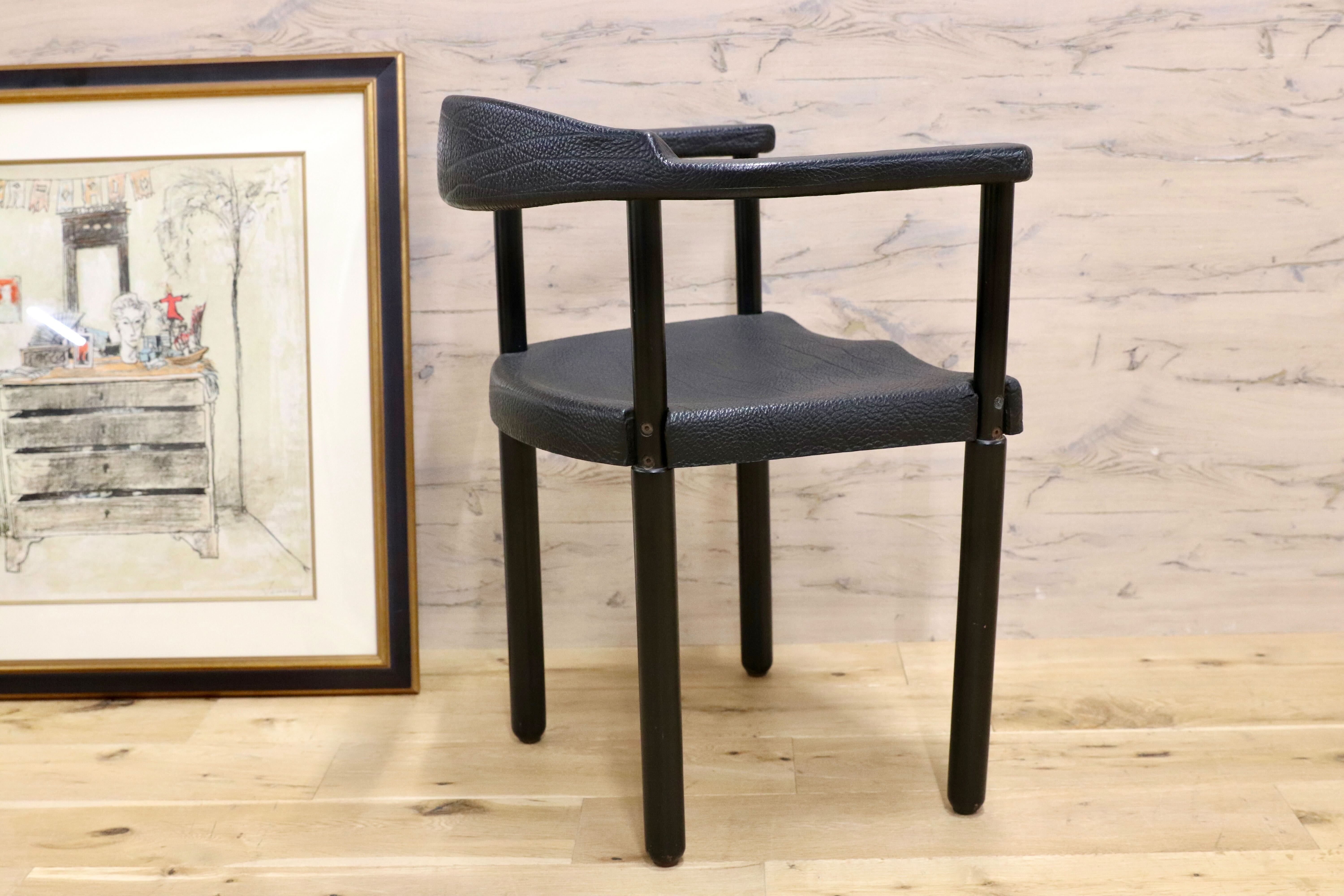 GMGK465B○レオナルド アームチェア ブラック スイス デザイナーズ家具