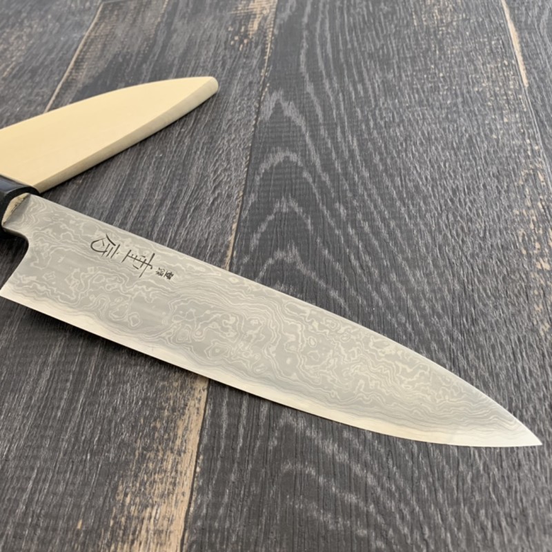 日本の名工 重房作 （飯塚解房） 本霞 和牛刀 水牛桂朴柄 天然朴木鞘付き