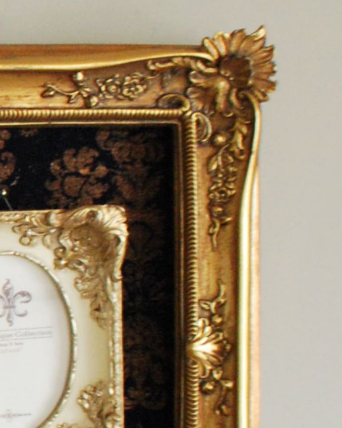 アンティーク風に仕上げたゴージャスなフランス風の壁掛けフォト