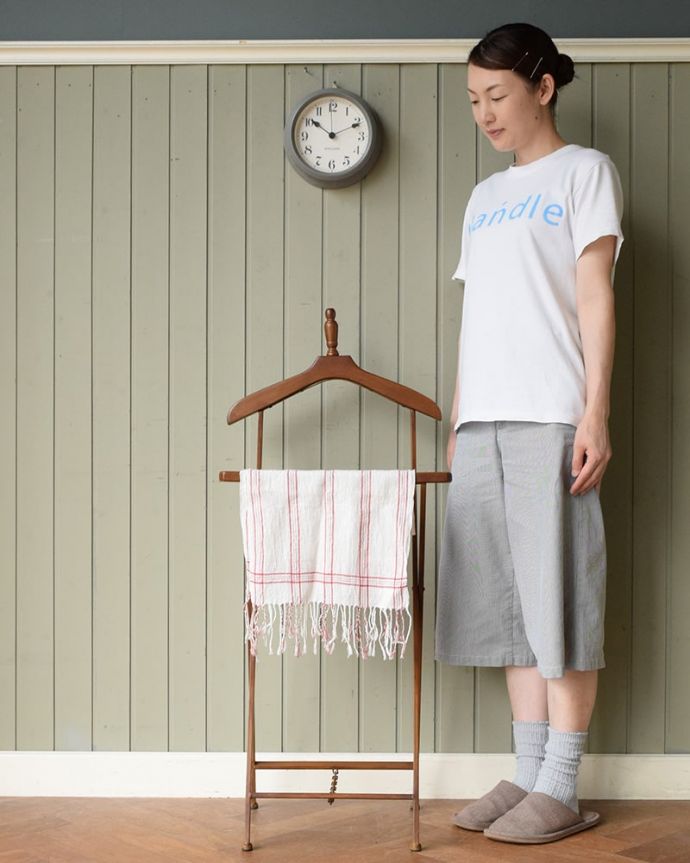 フランスから届いたコントワール・ド・ファミーユのウッドクロスラック