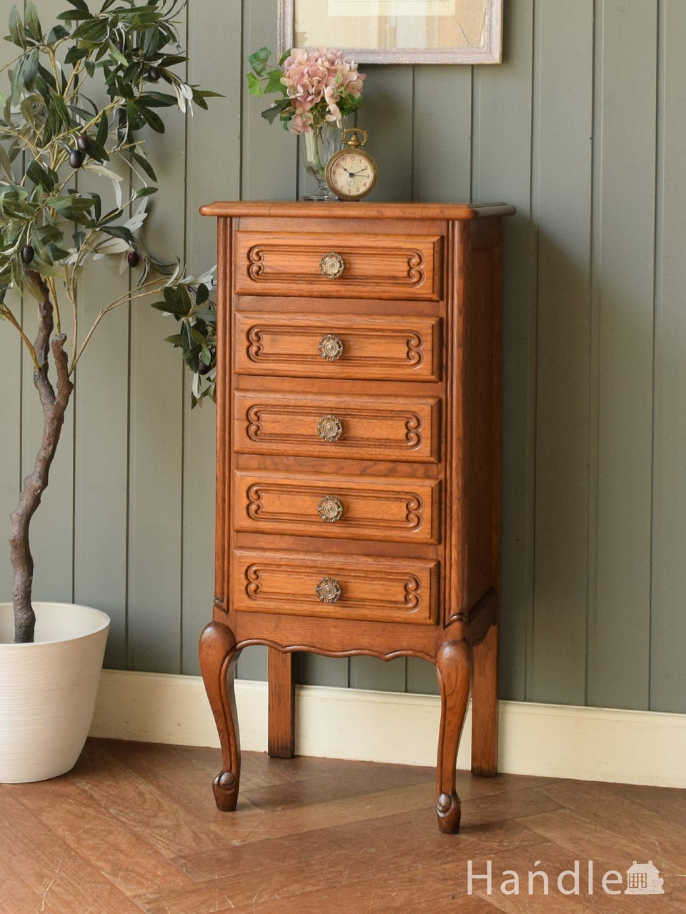 マホガニー材を使ったアンティーク英国輸入家具、鍵付きベッドサイド