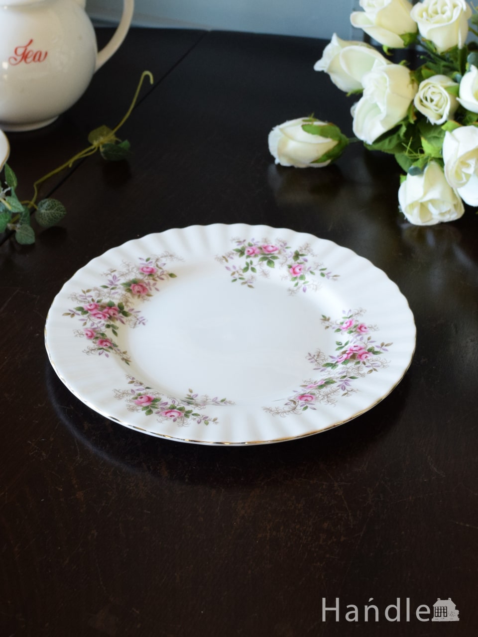 イギリスで見つけたロイヤルアルバート社（ラベンダーローズ）の