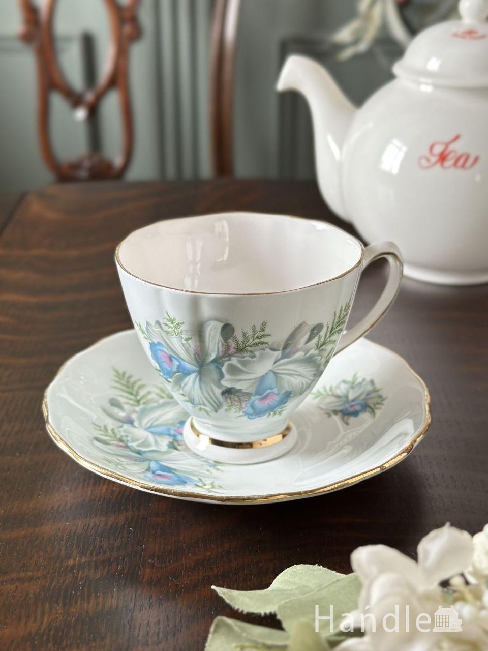 コルクラフ(Colclough)のカップ＆ソーサー、ブルーのお花の英国