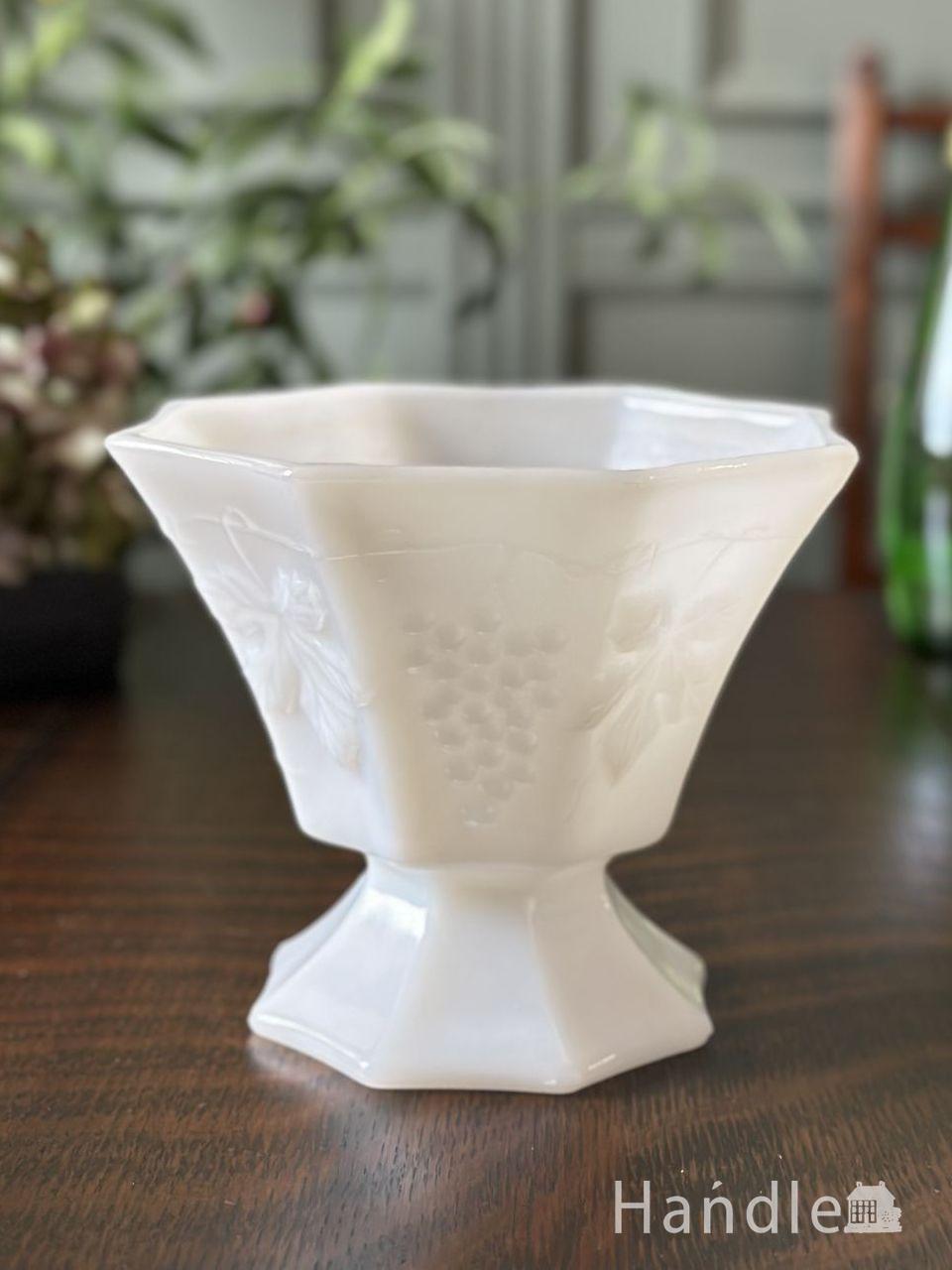 アンティークのガラス食器、ヴァルサンランベールのガラスのコンポート