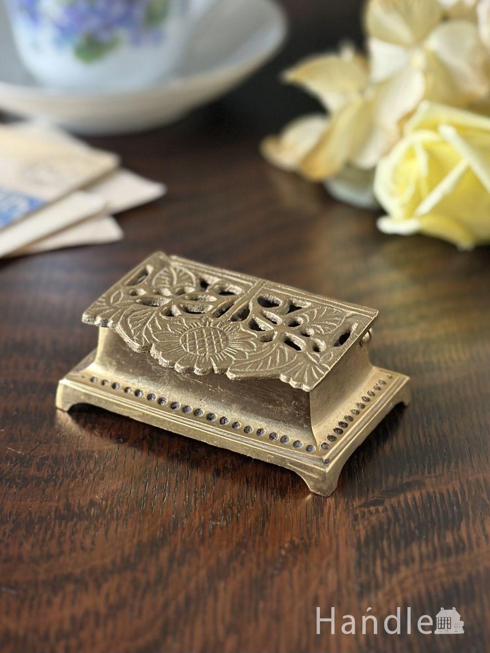 英国の銀食器、アンティークシルバーのトレイ（プレート）(h-172-z