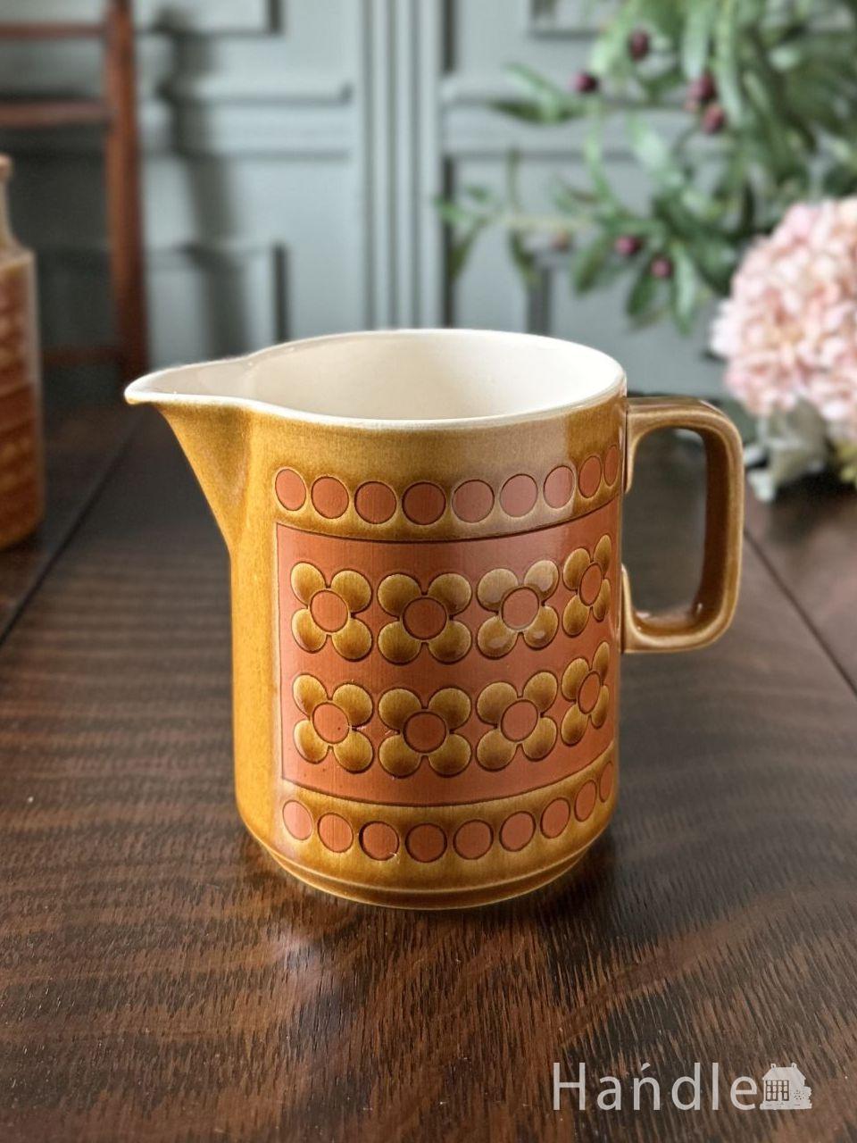 英国から届いたアンティークのウォータージャグ、シェリーの白いDainty