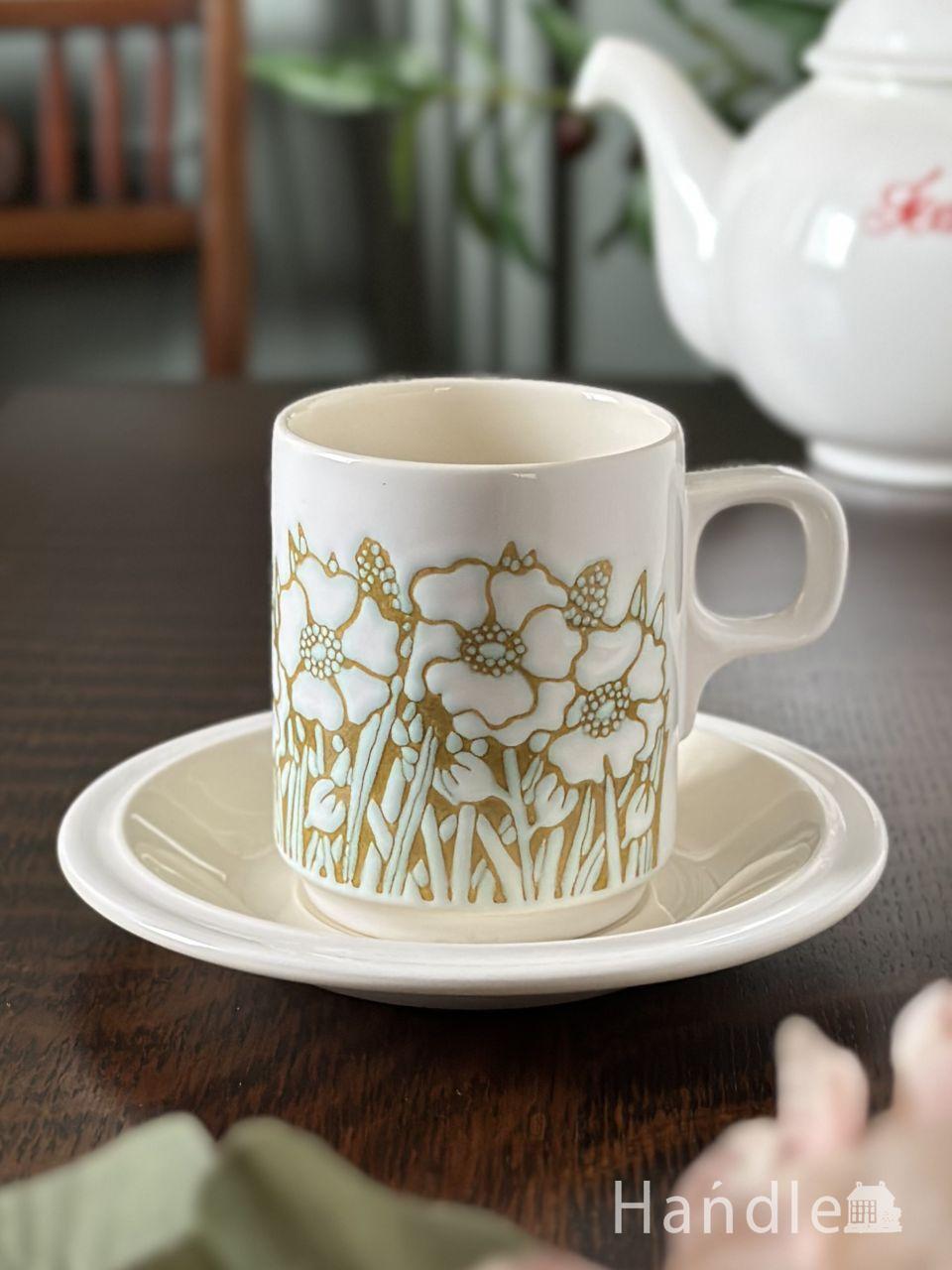 イギリスから届いたアンティークの食器、Kensingtonのカップ＆ソーサー