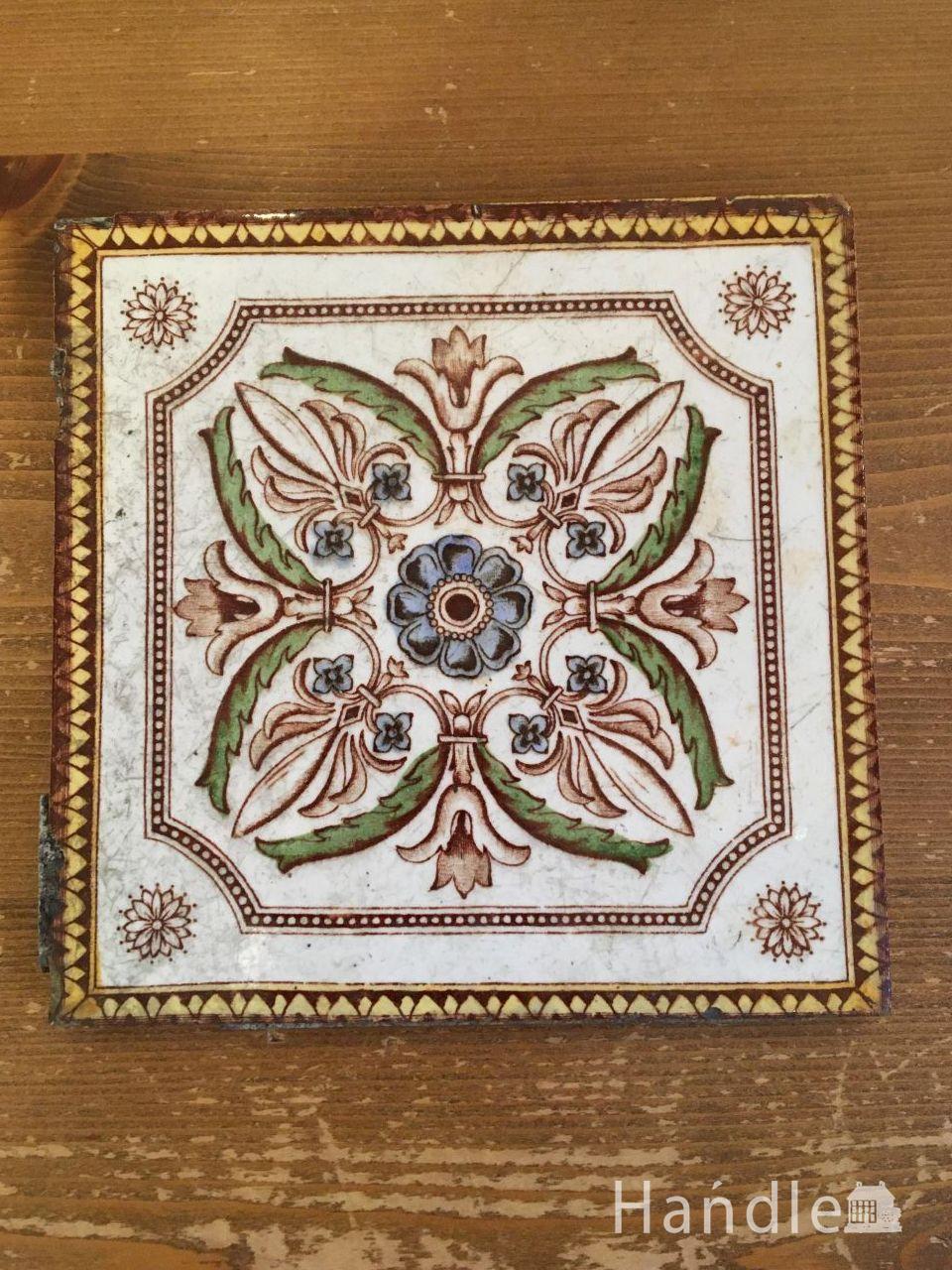 お部屋のアクセントにピッタリ、イギリスで見つけたアンティークタイル