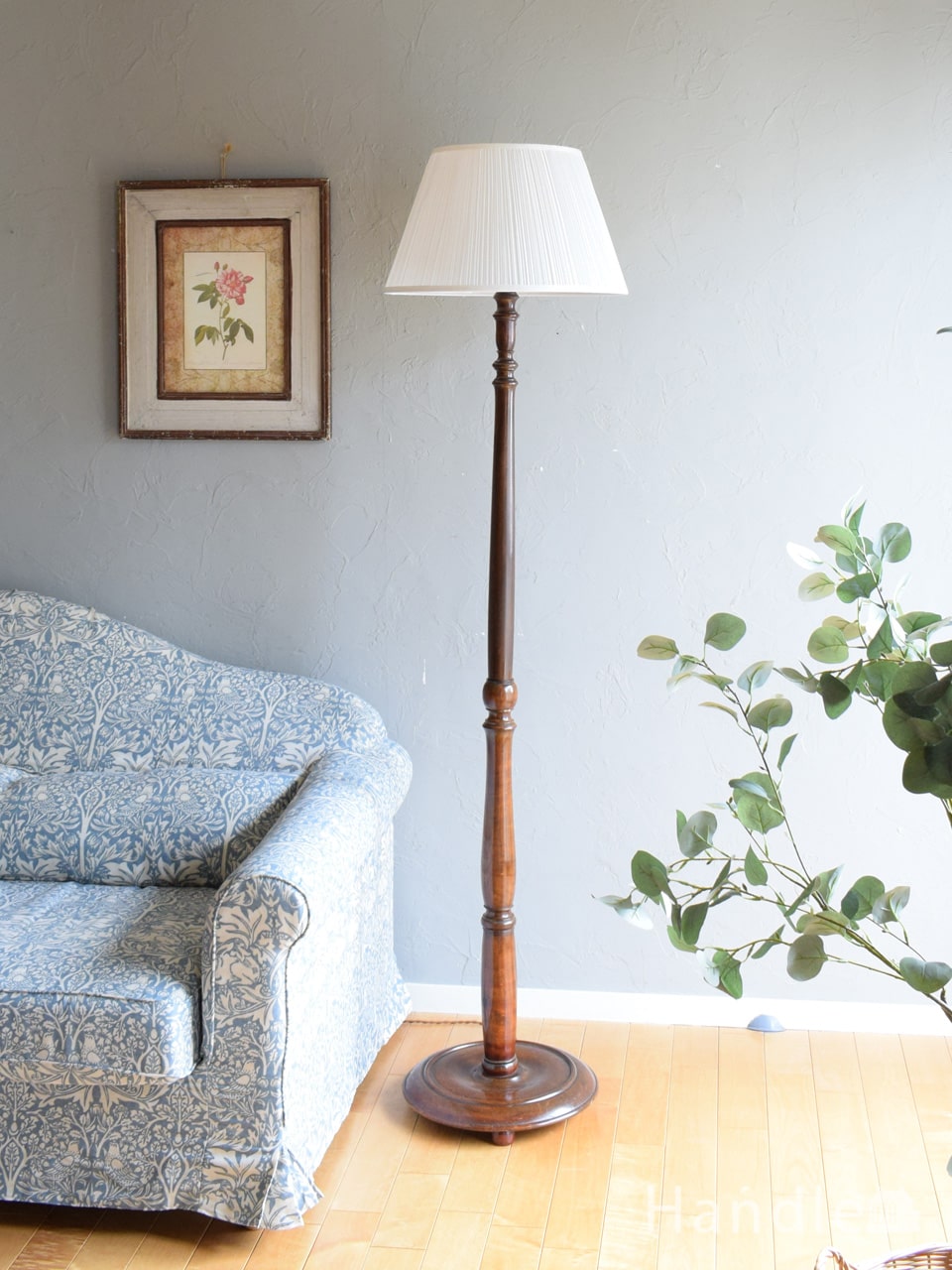 アンティークの間接照明、木製スタンドが格好良いフロアランプ(k-1296