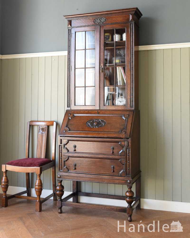 英国トラッドなビューローブックケース、アンティークの収納家具（本棚