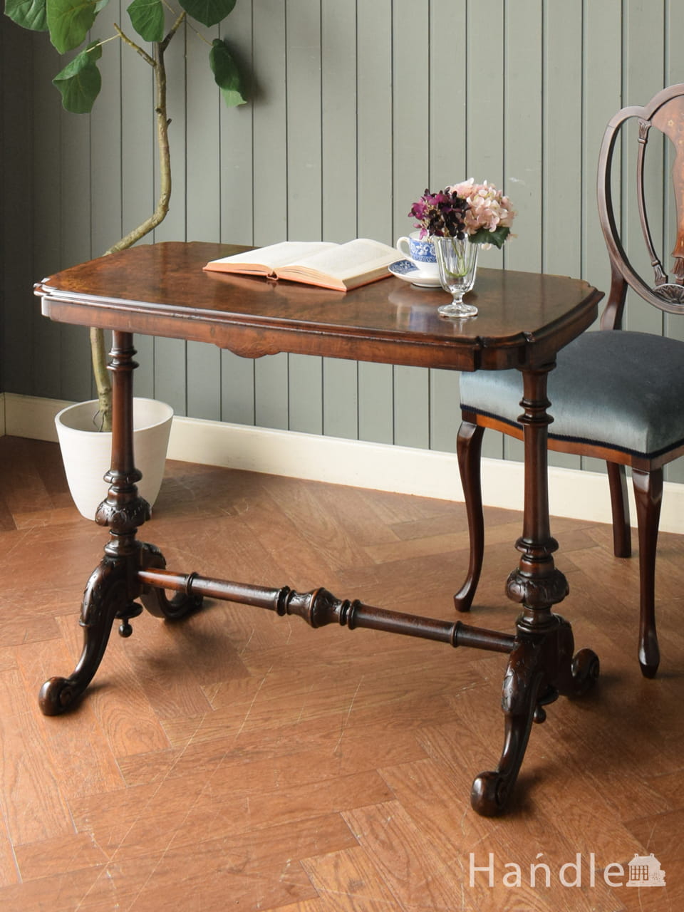 アンティークのめずらしいテーブル、大理石天板のオケージョナル