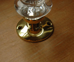 アンティーク風ドアの取っ手・お洒落なガラスのドアノブ （ラッチ