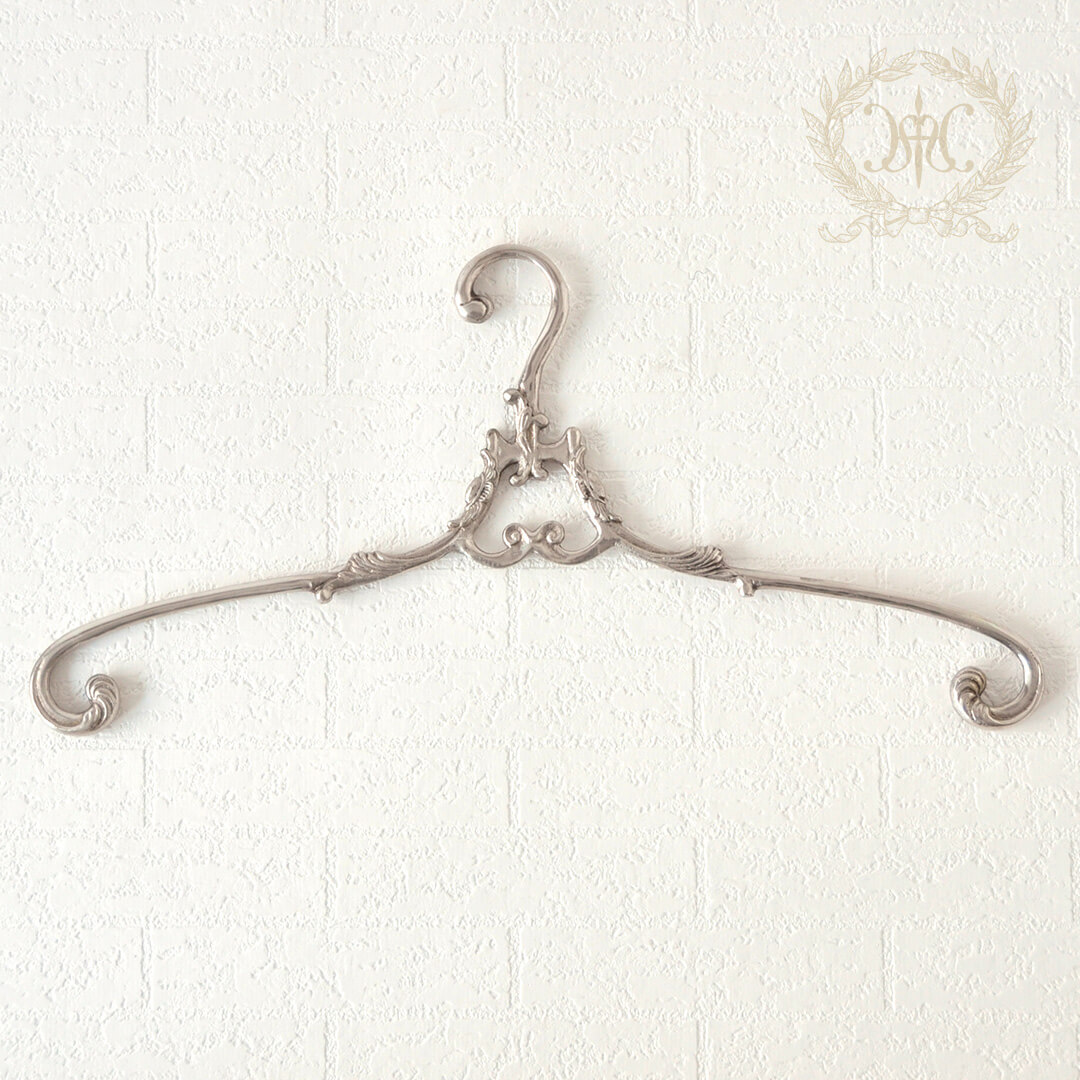 アンティークシルバーハンガー｜輸入雑貨の通販 | 輸入雑貨の通販