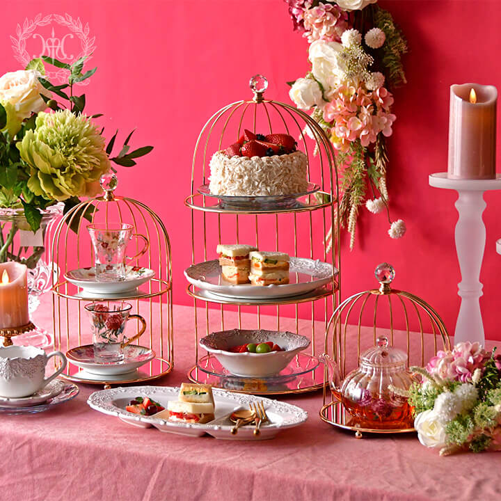 お部屋もテーブルも可愛くなる鳥かご＆リボンのディスプレイトレイ