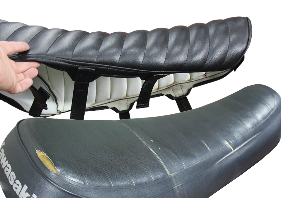 SR400/500 カスタムシートカバー ブラック/スムース | オートバイの