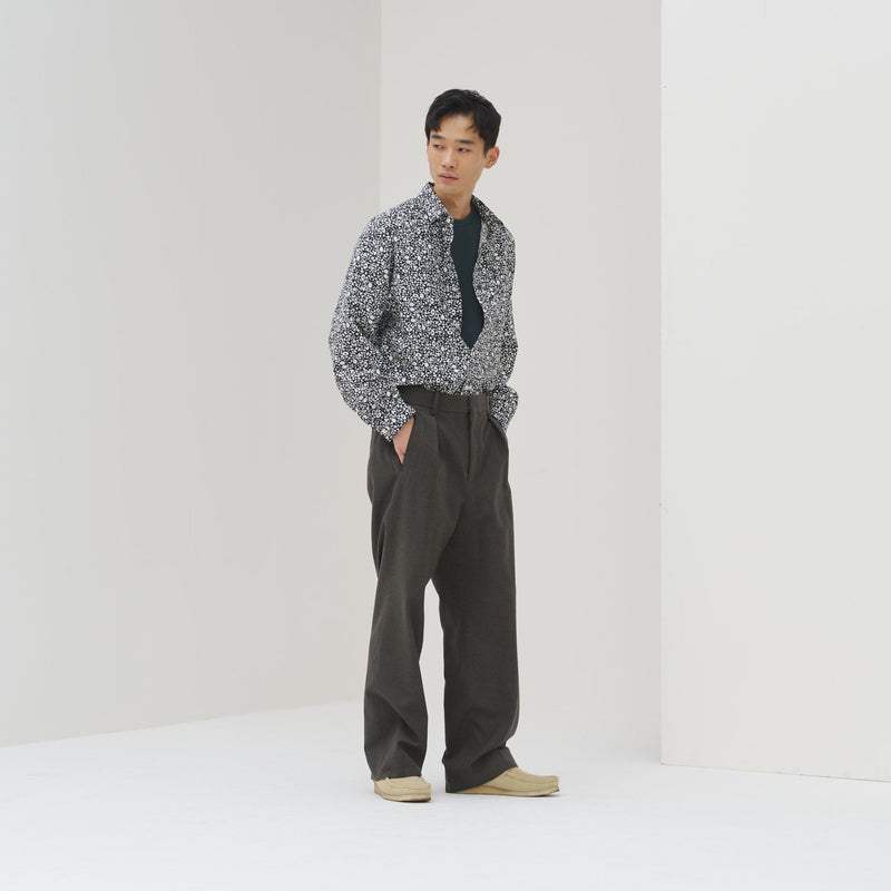 レギュラーカラーシャツ「かえでのチョキチョキ」 – HERALBONY