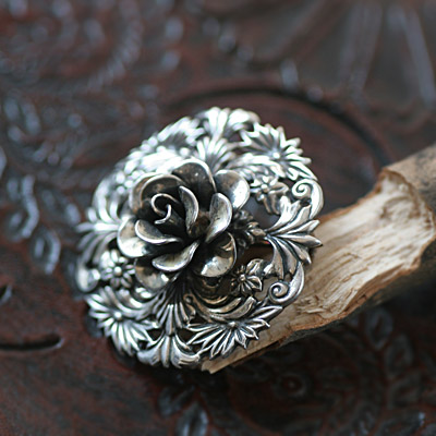 JewelArt-シルバー925-薔薇の花の紋章ブローチ – アンティーク