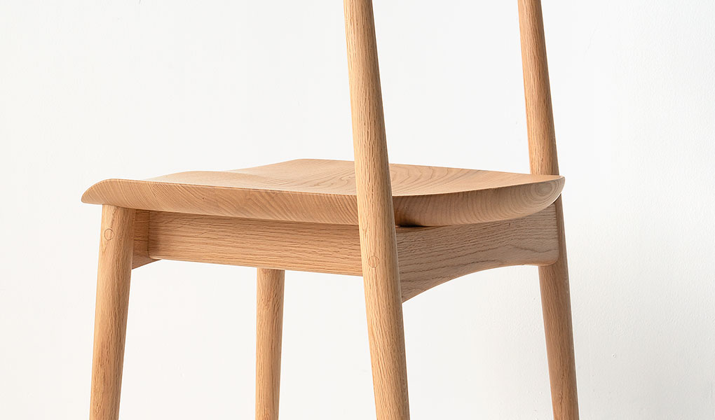 KURINOKI セミアームチェア | 飛騨産業株式会社【公式】 | 飛騨の家具