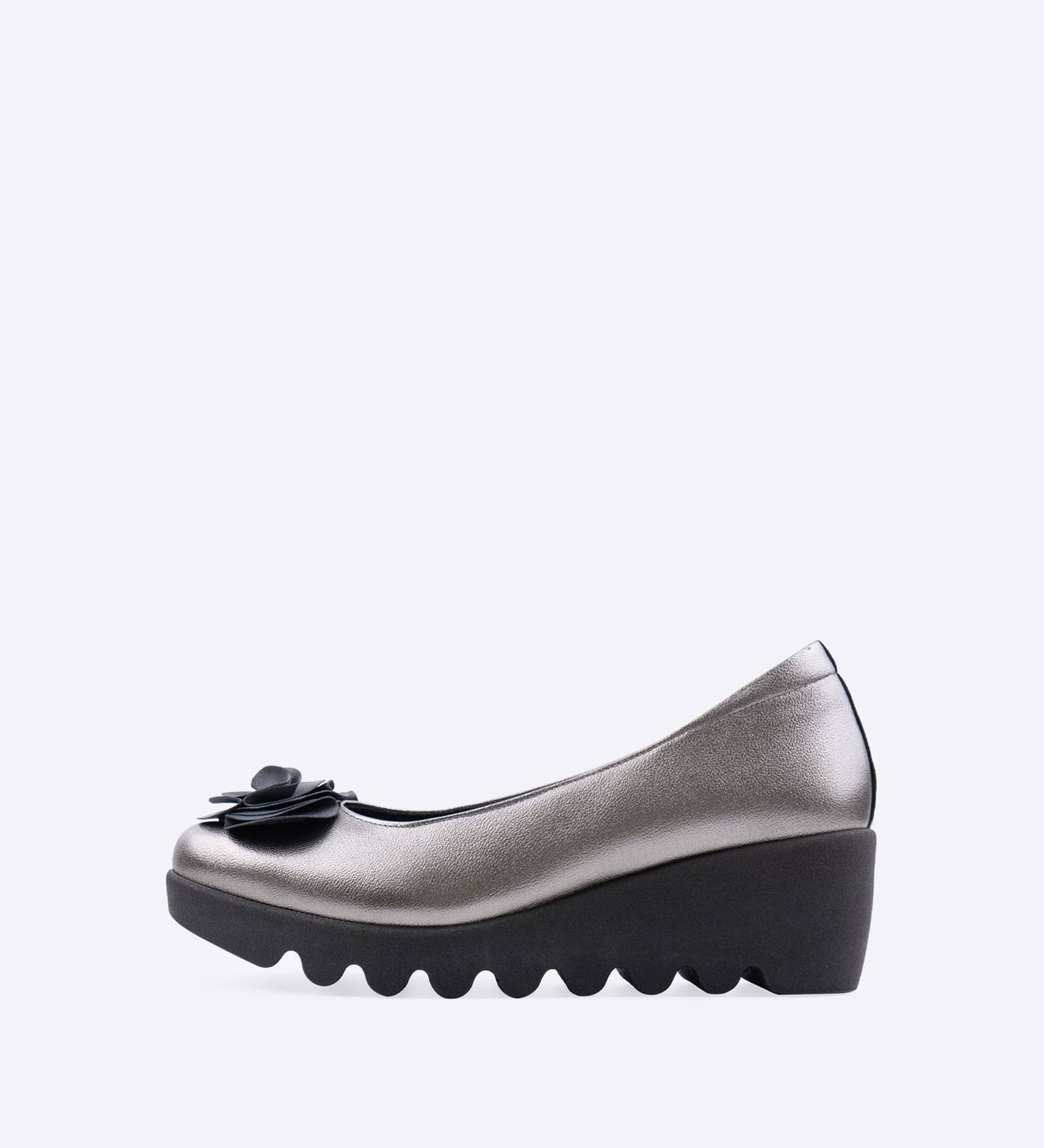 ヒルズアヴェニュー オンラインストア サテンフラワー(21.5 ブラック