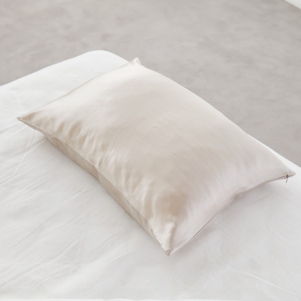 公式】ヒツジのいらないシルクカバー – ヒツジのいらない枕公式サイト