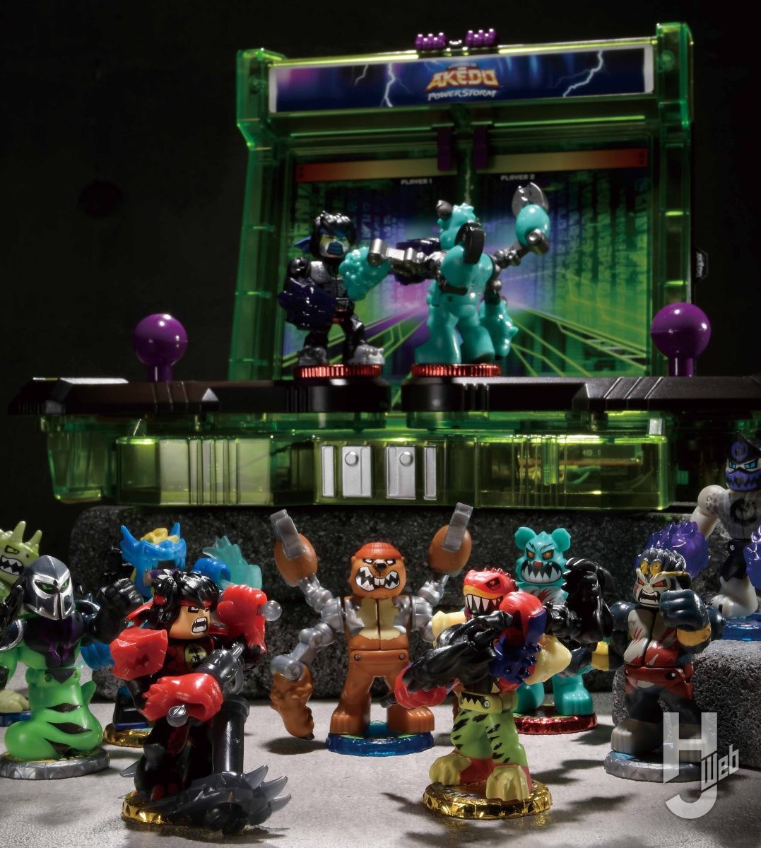 殴りあって相手のフィギュアを倒す『AKEDO』が海外から上陸！ 集めても