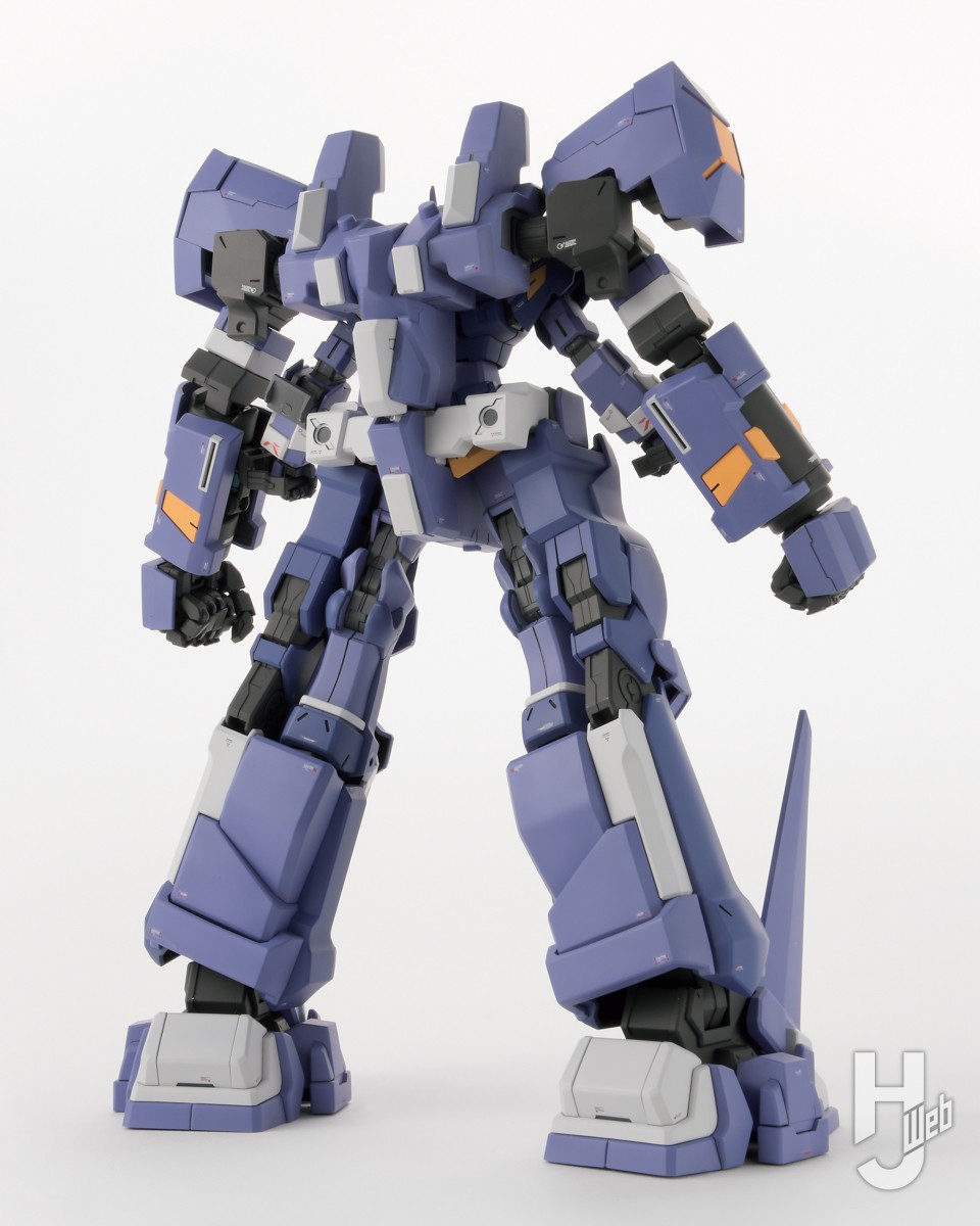 スーパーロボット大戦』ヒュッケバインボクサーがHGキット化。全長23cm