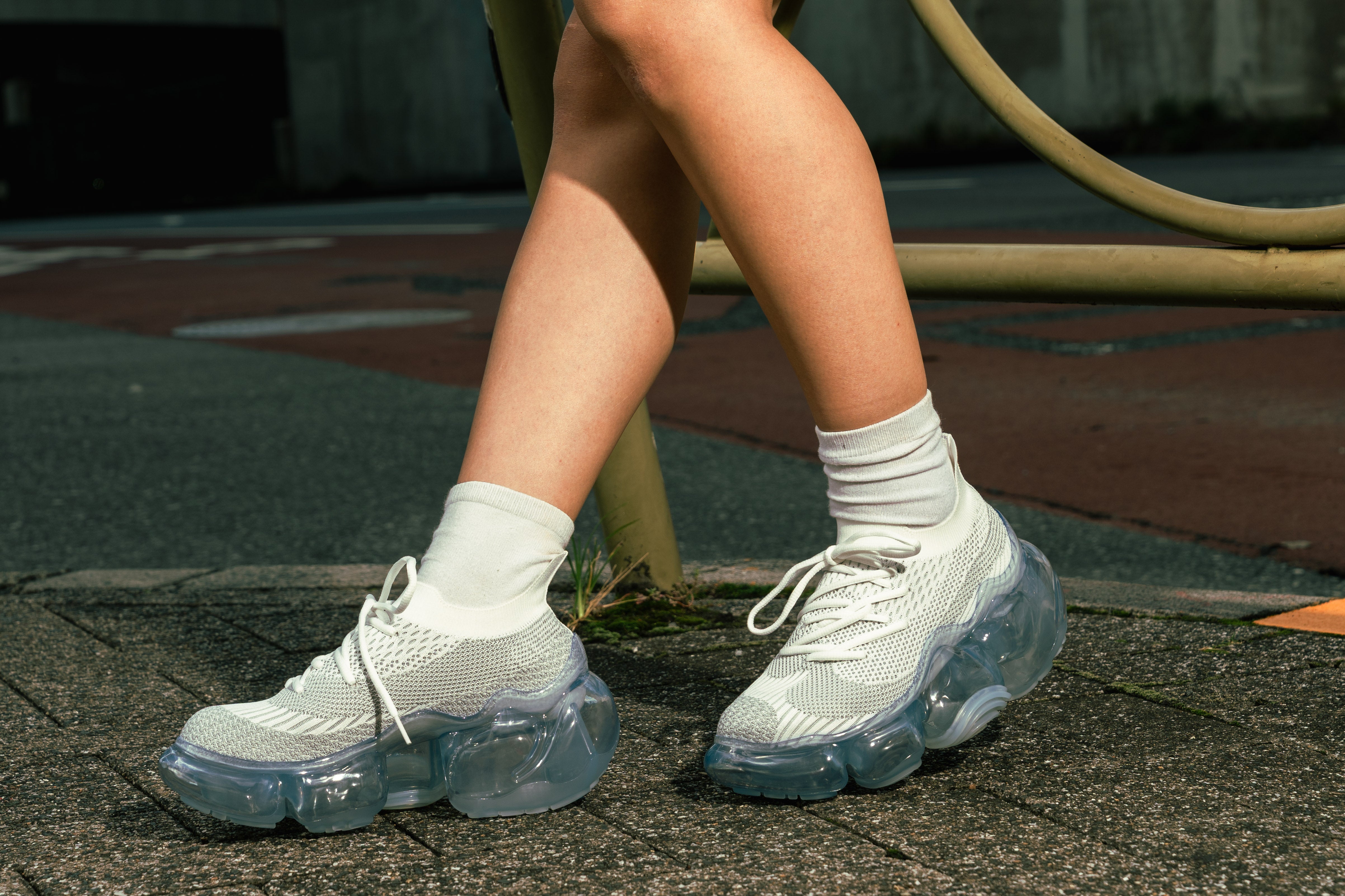 日本発。重力をデザインするシューズブランド『grounds（グラウンズ