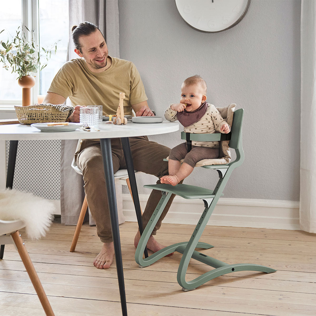 Leander リエンダー セーフティーバー ( セージグリーン )｜北欧雑貨