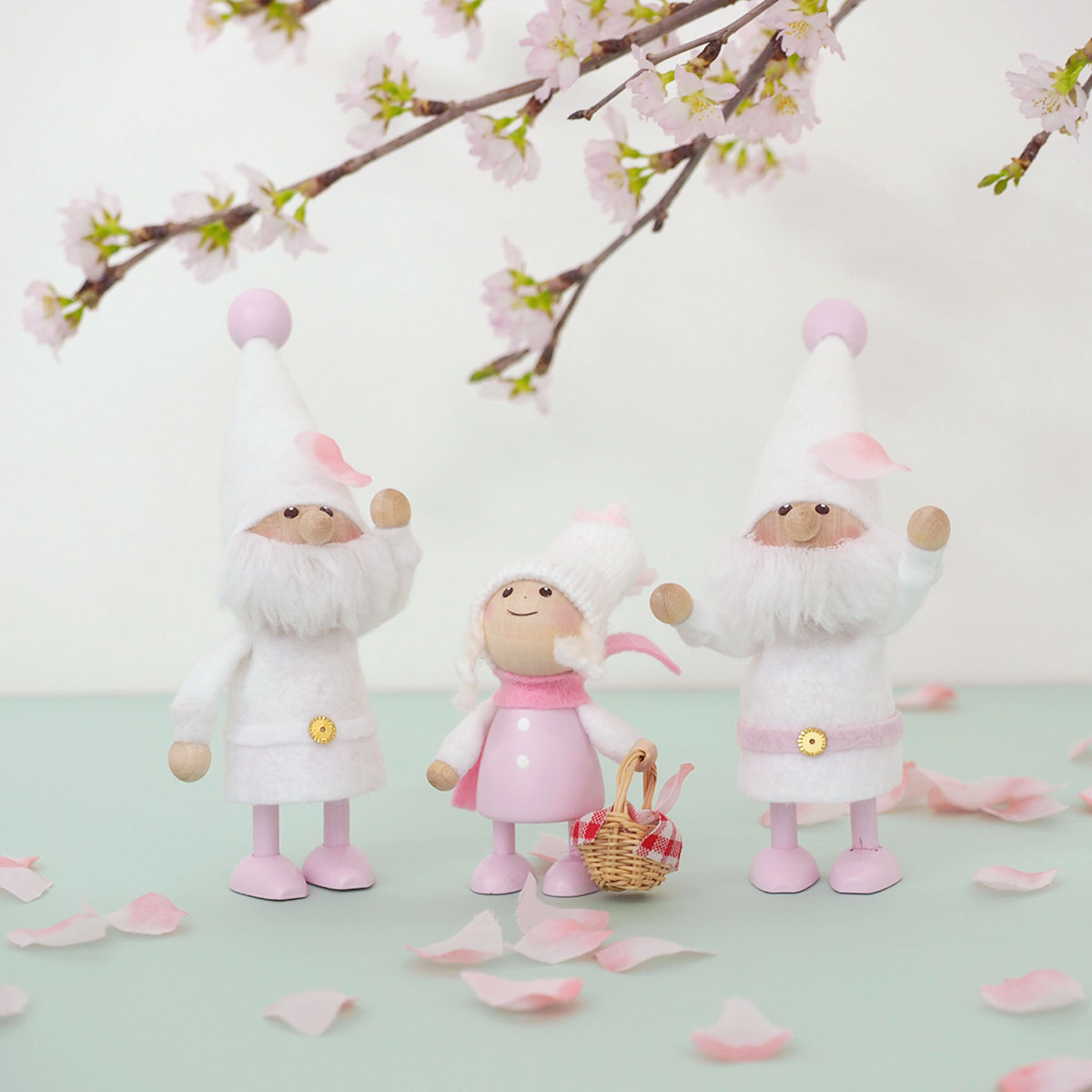 NORDIKA nisse ノルディカ ニッセ ( さくら / ホワイトベルトサンタ