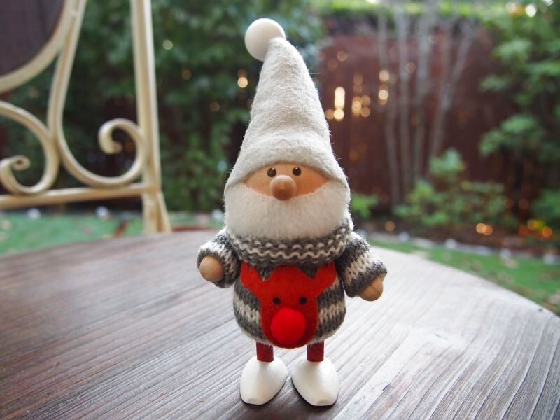 ノルディカニッセ ニットセーターサンタ 伊勢丹限定 タグ付き