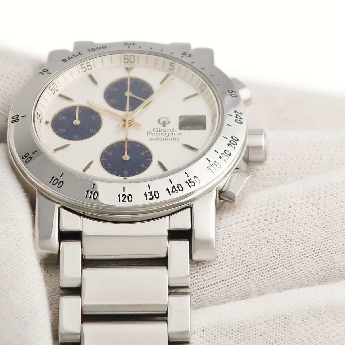 ジラールペルゴ GIRARD PERREGAUX GP7000 クロノグラフ 70500.1