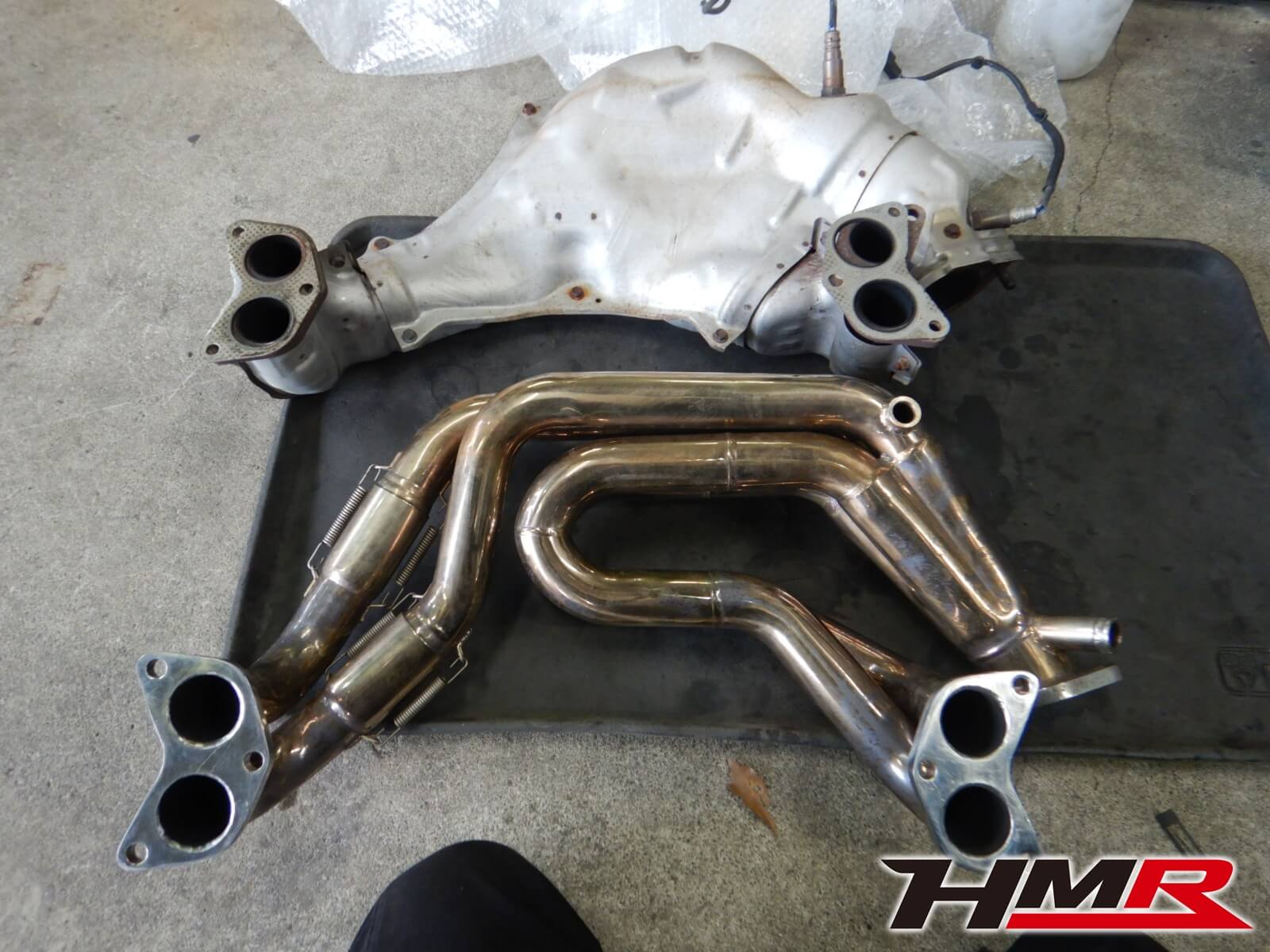 86(ZN6)のエキマニ交換を行いました。 – 8&B HMR