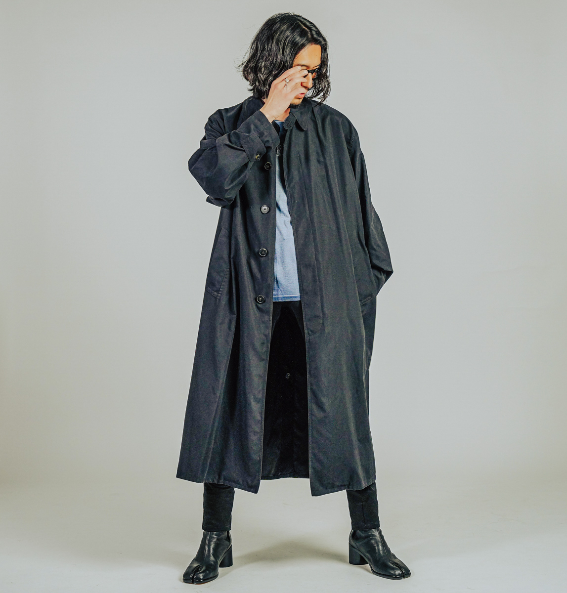 メゾンマルジェラのステンカラーコート2024 | HUES 福岡セレクトショップ