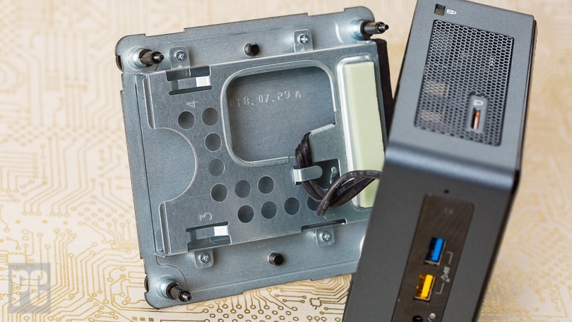 Intel NUC Kit NUC8i7BEH (Bean Canyon) Review | PCMag