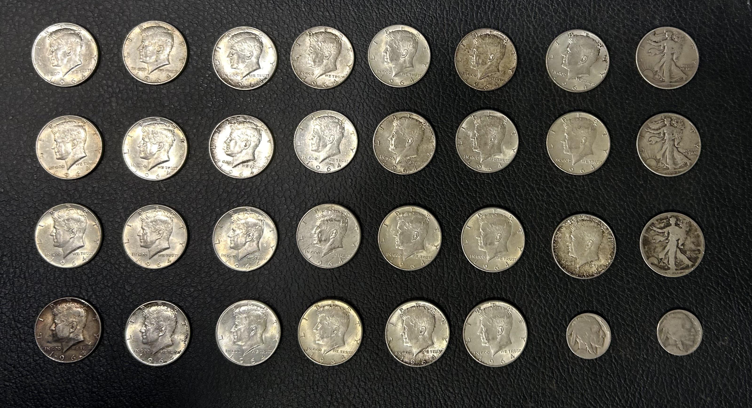 1964年（D）ケネディハーフダラーをたくさん見つけた！ : r/coins