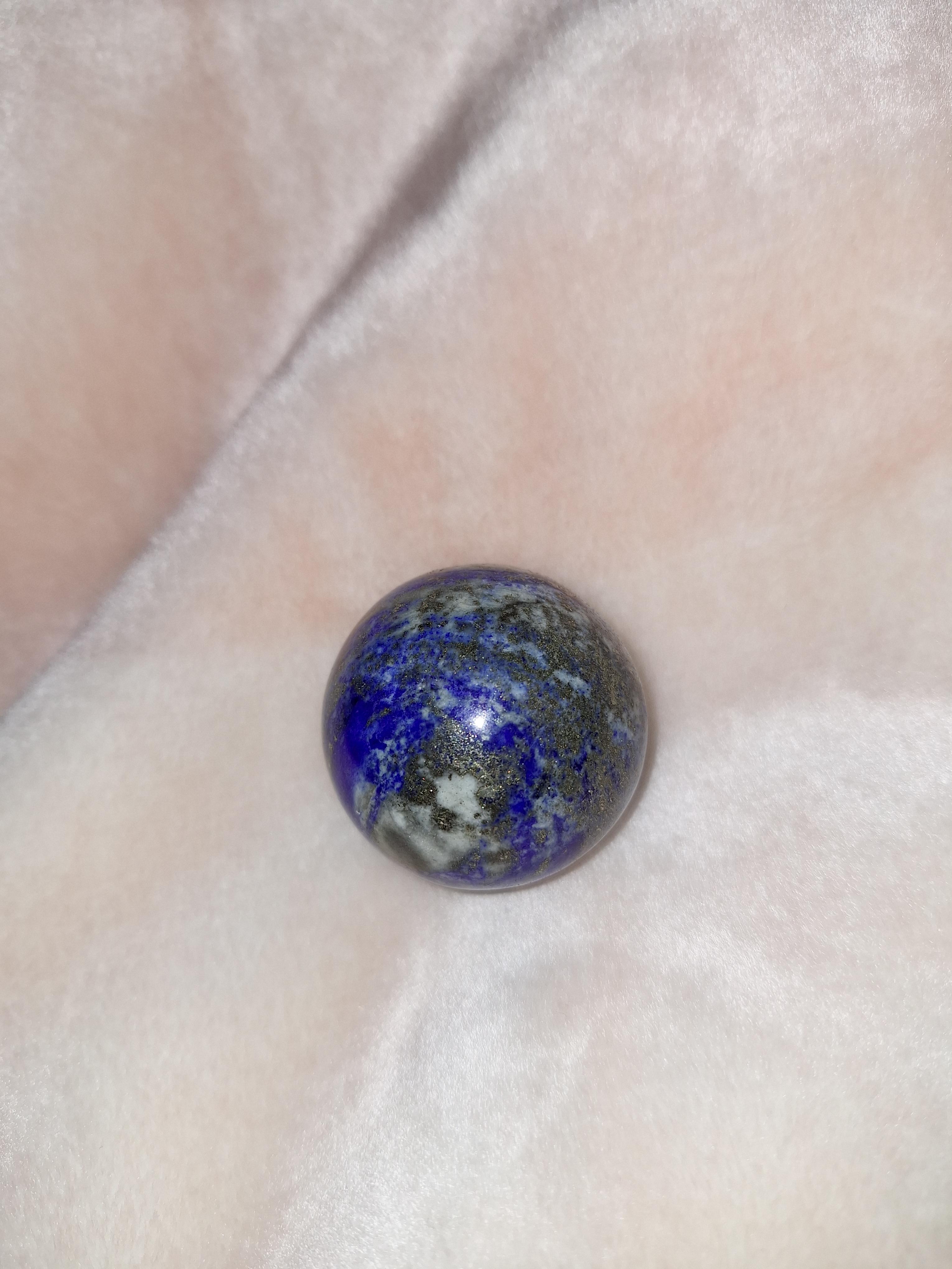 Any way to tell if this lapis lazuli is real or fake? : r/Crystals