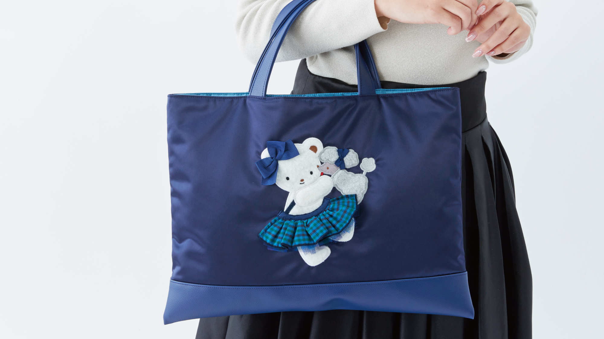 familiar BIbiyコラボバッグ 34×44×10cm familiar BIbiyコラボバッグ