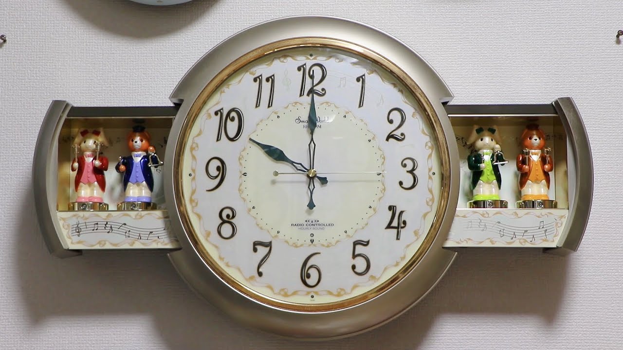 Small World スモールワールド音楽隊N からくり時計 4MN440RH18 - YouTube