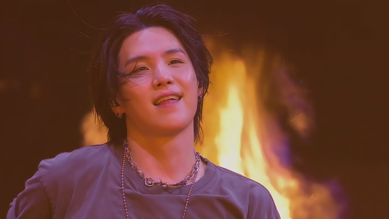 HD] D-DAY - SUGA | Agust D TOUR 'D-DAY' In JAPAN - YouTube