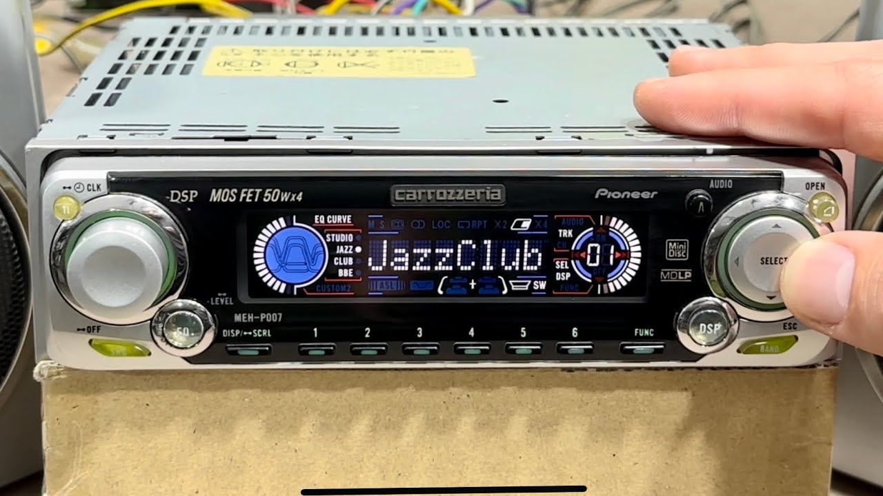 PIONEER CARROZZERiA MEH-P007 CAR AUDIO SYSTEM Radio Player