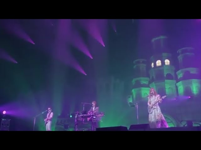 UNCROWNED KINGDOM THE ALFEE 45th Anniversary Summer Best Hit Alfee