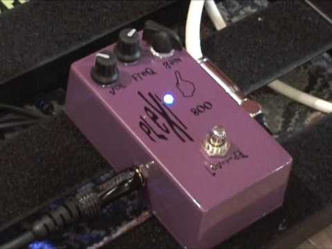 Lovepedal Purple Plexi 800 guitar effects pedal demo w SG & Dr Z