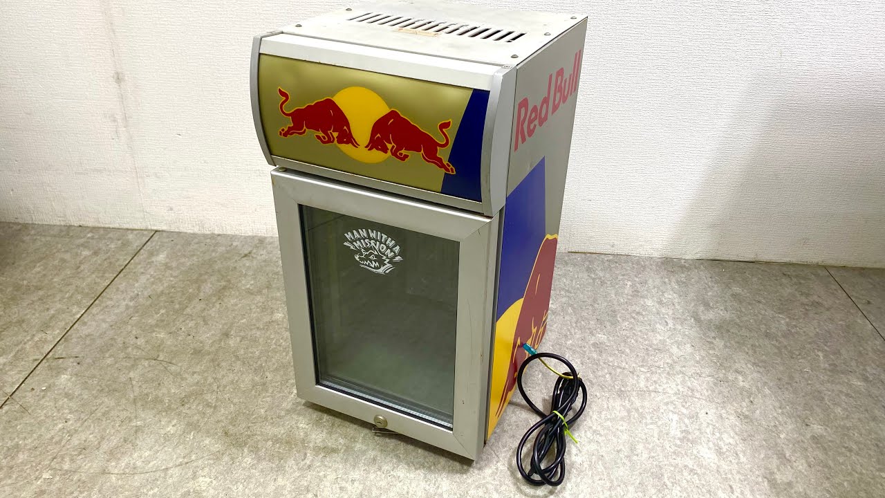 ほぼ未使用】】Red Bull 冷蔵庫 小型冷蔵庫 ショーケース 希少非売品