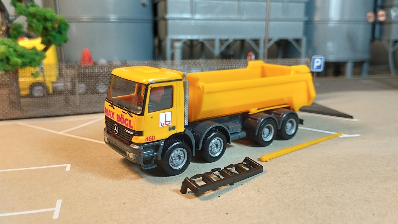 Herpa 1:87 | Mercedes-Benz Actros S Baukipper 8x8 | Max Bögl