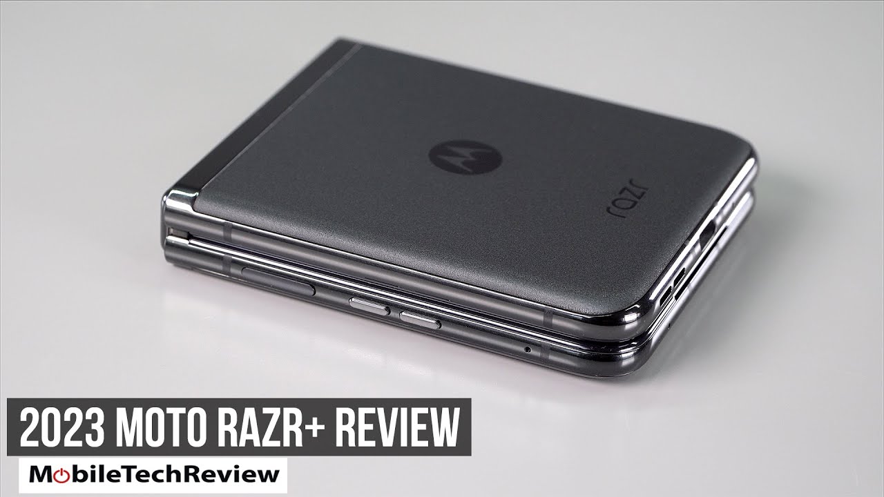 2023 Moto Razr+ Review - YouTube