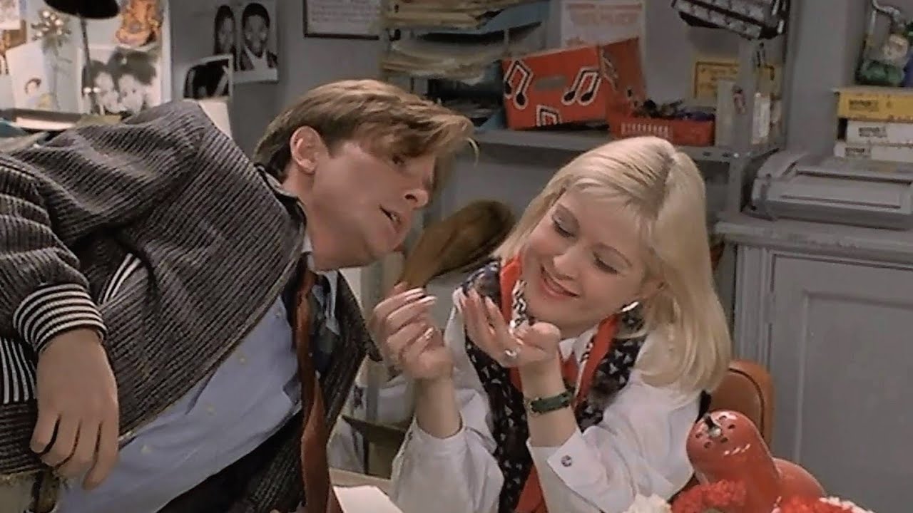 Cyndi Lauper（シンディ・ローパー） Shine（シャイン） - YouTube