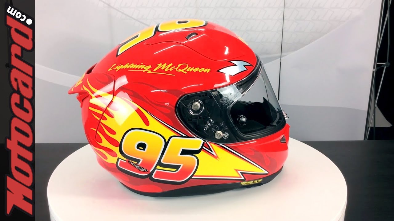 Unboxing HJC RPHA 11 'Lightning McQueen' - YouTube