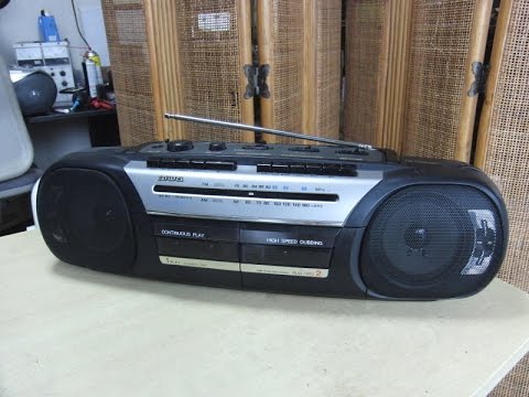 ハードオフで買った100円のダブルラジカセ AIWA CS-W520 を直したぞ