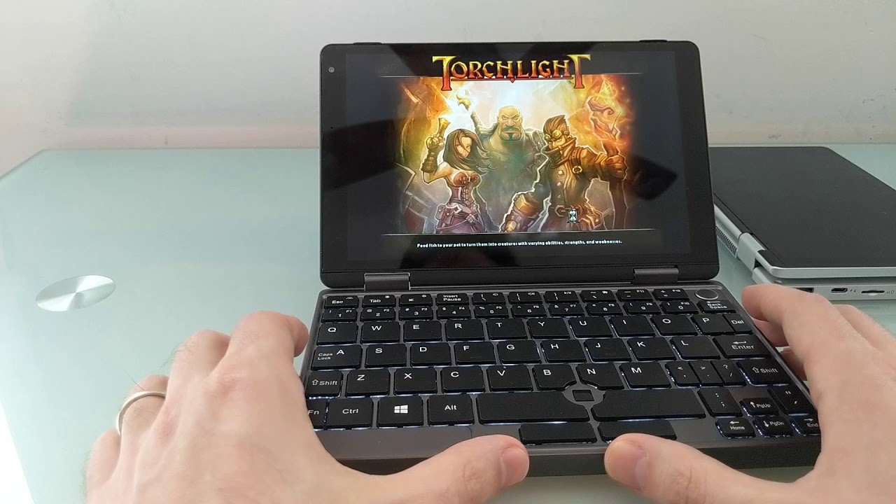 Chuwi MiniBook 8 inch mini-laptop preview (Celeron N4100/8GB/128GB