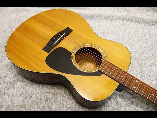 Vintage 1970's made Yamaha Acoustic Guitar FG-152B Orange Label